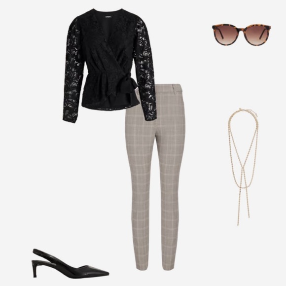 Express Lace V-Neck Long Sleeve Tie Waist Peplum Top - Picture 6 of 16